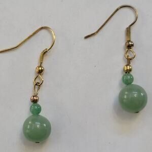 Vintage Green Bead Drop Earrings Gold Tone Hooks Simple Dangle Everyday Pair Set